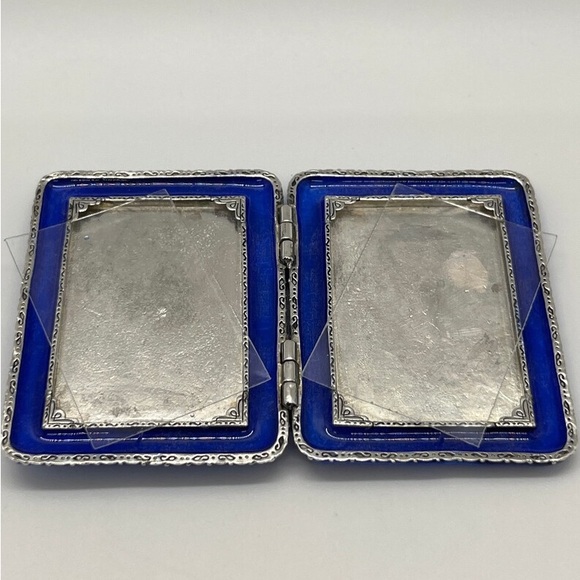 A Compact CZ Embedded Silver Gilt Monet Signed Hinged Dual Picture Frame - Picture 4 of 9